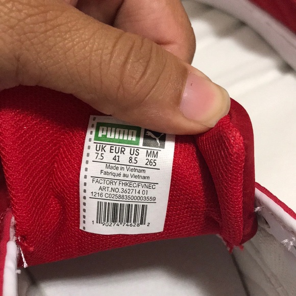 Puma - Picture 3 of 3